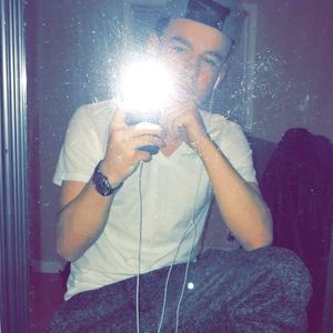 Meet your Posher, Kyle